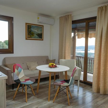 Sunset Holiday Home Tivat Buitenkant foto