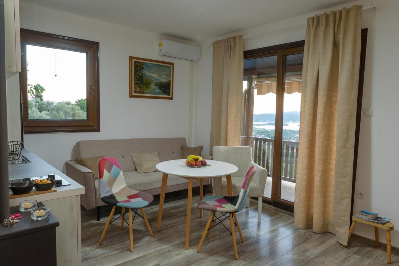 Sunset Holiday Home Tivat Buitenkant foto