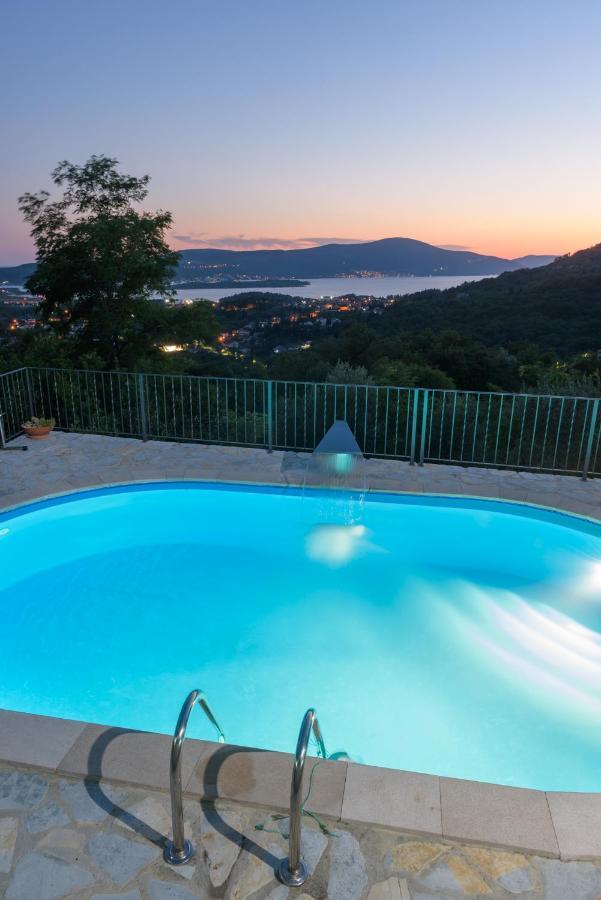 Sunset Holiday Home Tivat Buitenkant foto