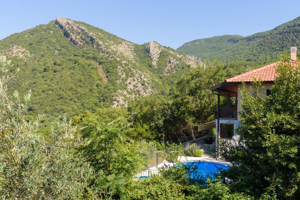 Sunset Holiday Home Tivat Buitenkant foto