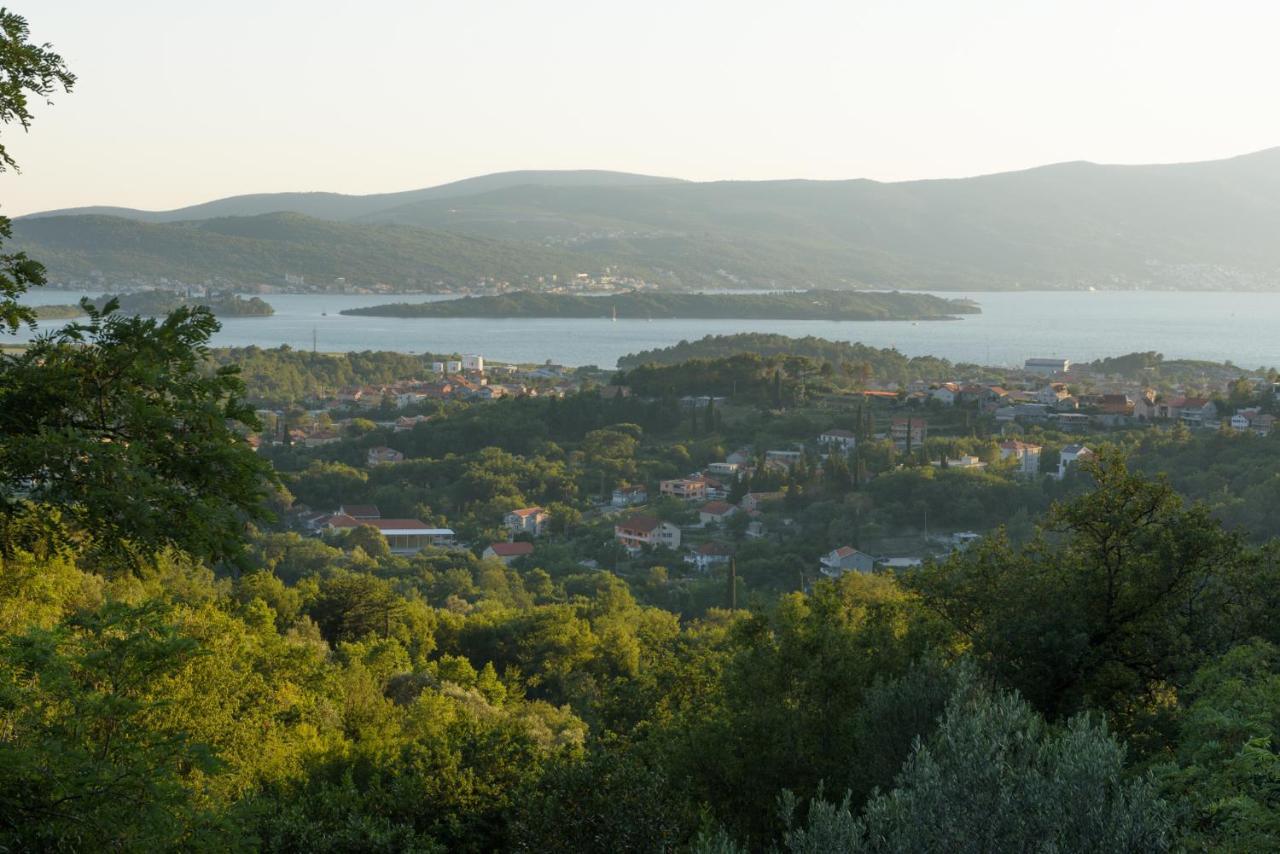 Sunset Holiday Home Tivat Buitenkant foto