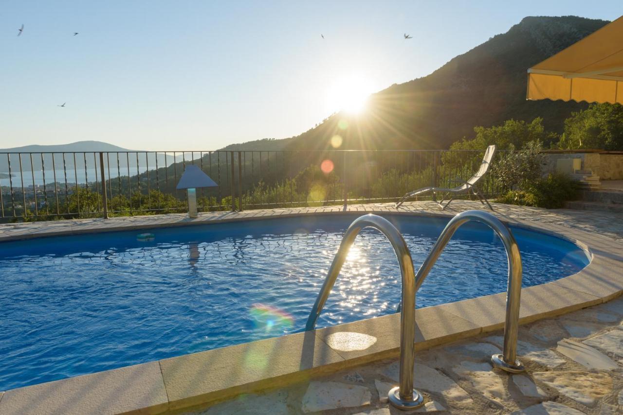 Sunset Holiday Home Tivat Buitenkant foto