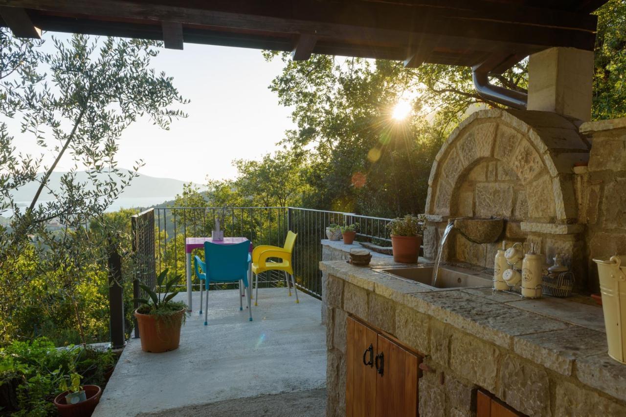 Sunset Holiday Home Tivat Buitenkant foto